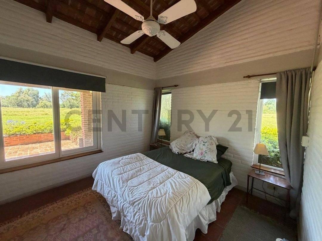 Foto de EXCELENTE CASA 4 AMB PUERTO PANAL PILETA, ZARATE, imagen 2
