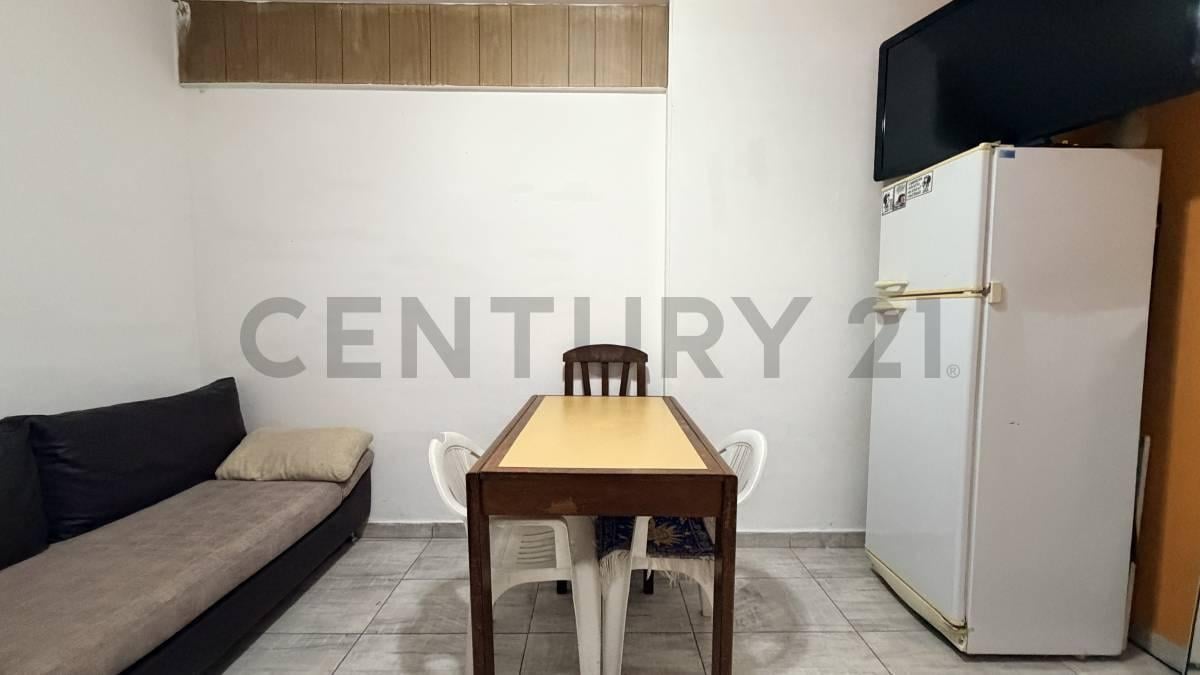 Foto de Venta ph 2 ambientes con patio barrio San Cristobal, imagen 2