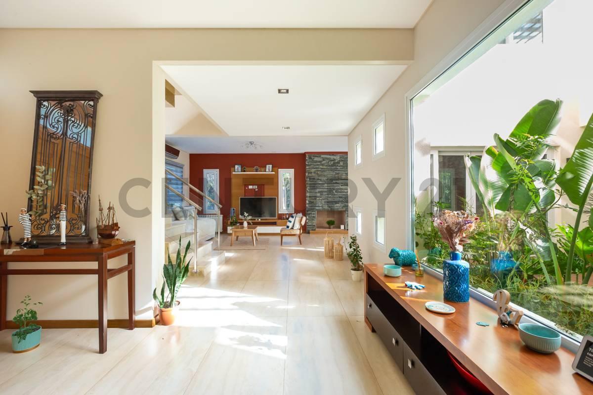 Foto de VENTA PERMUTA FINANCIACION CASA 5 AMB CON OFICINA EN HARAS SANTA MARIA, imagen 4