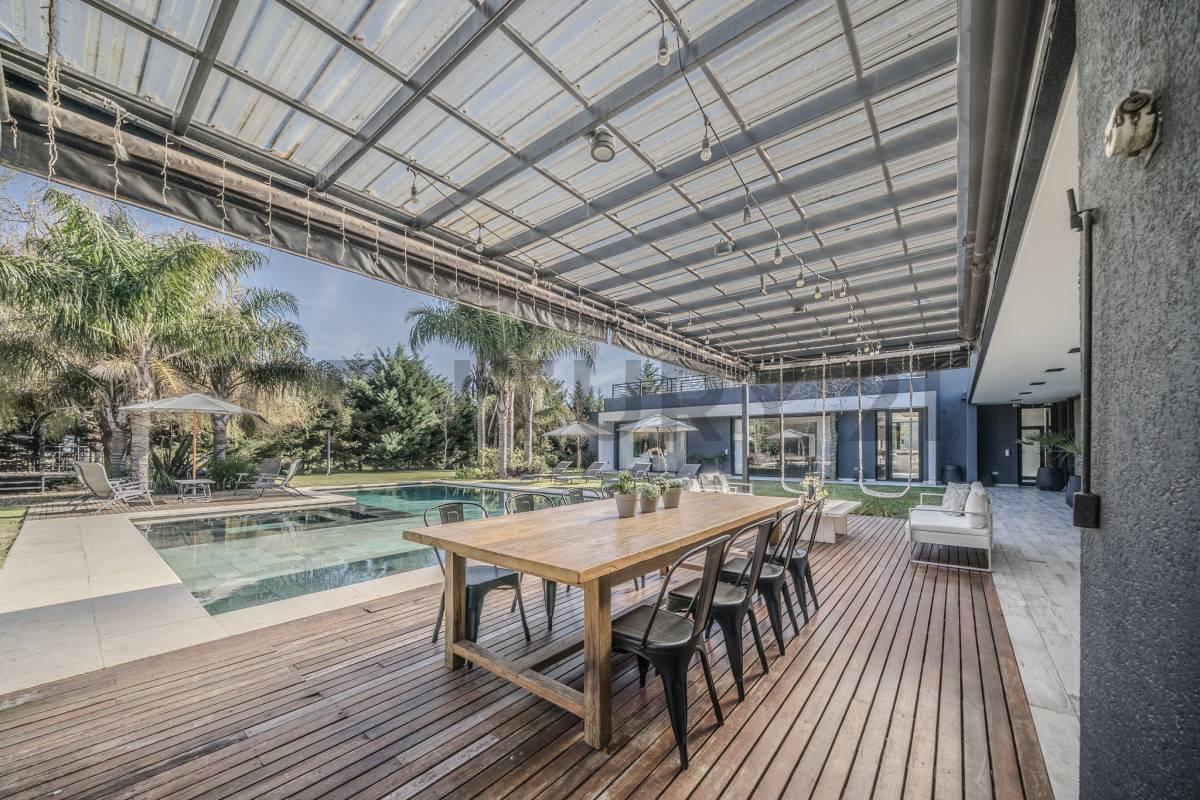 Foto de Exclusiva Residencia de Categoría en Comarcas de Luján, imagen 2