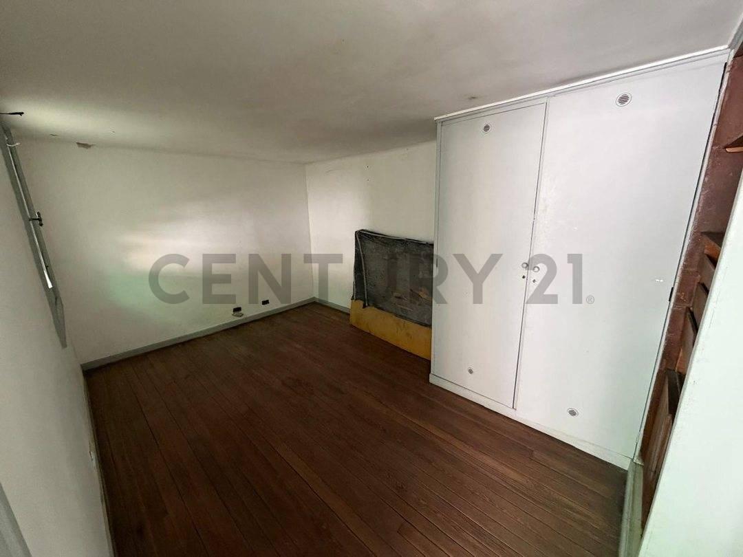 Foto de VENTA PH PLANTA BAJA PALERMO 5 AMBIENTES - PERMUTA, imagen 2