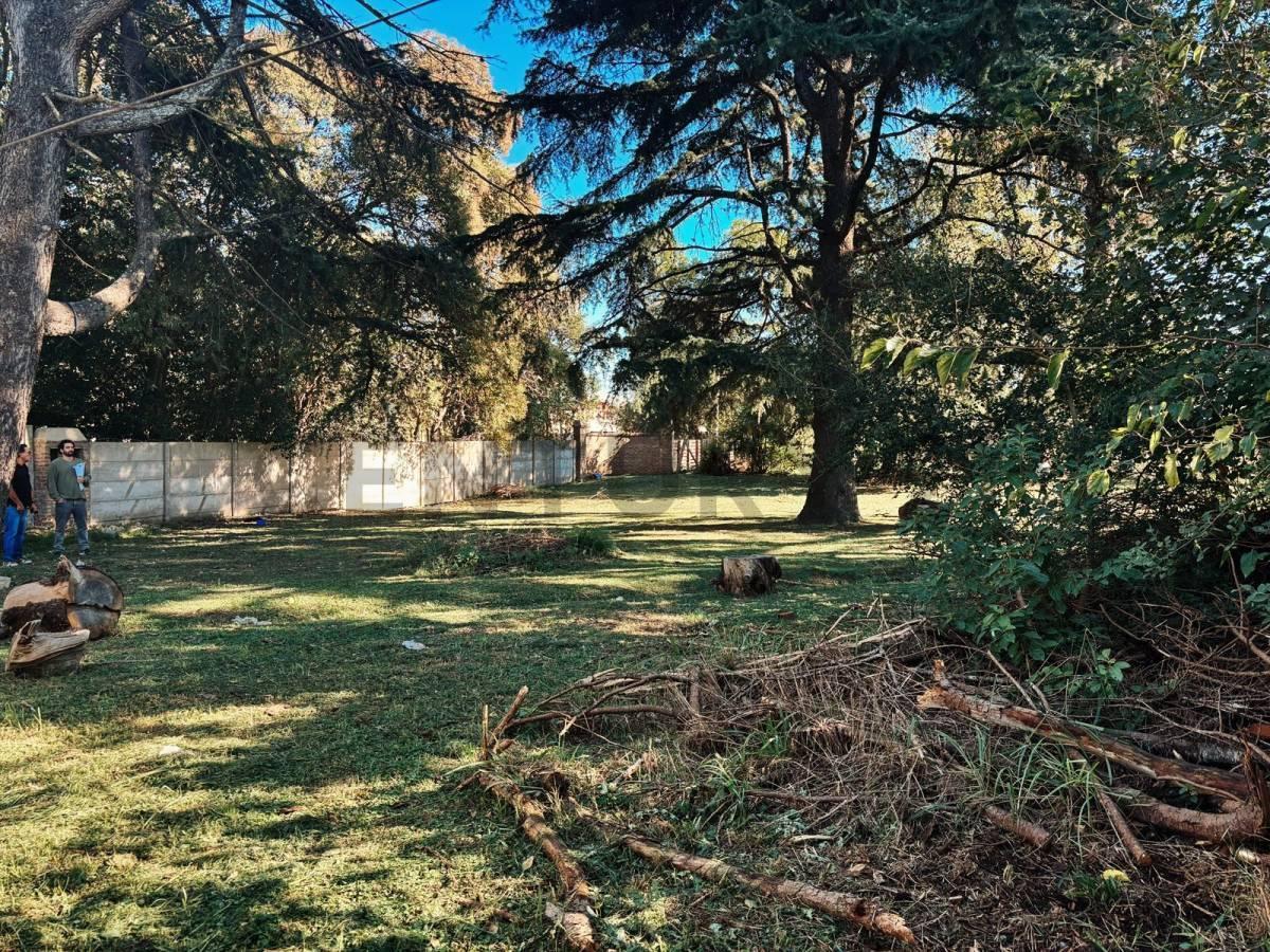 Foto de Espectacular lote en venta en Barrio Avira (Matheu), imagen 4