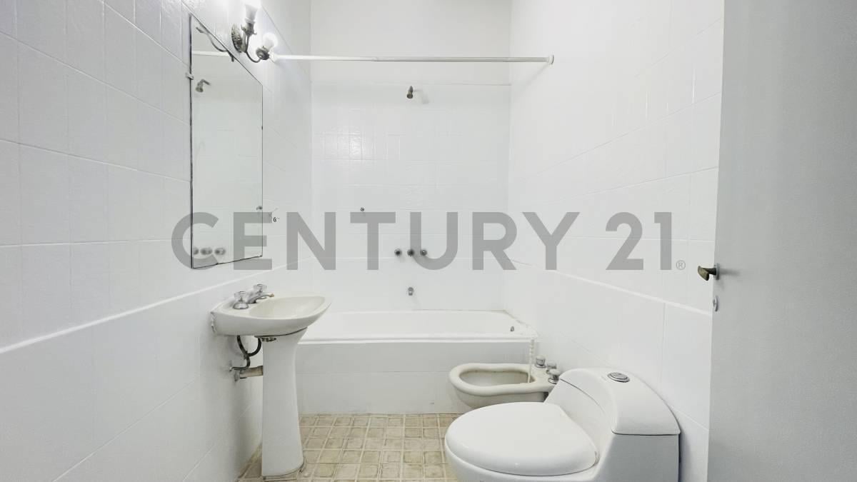 Foto de Departamento en venta con terraza propia en Avellaneda - Escucha, imagen 5