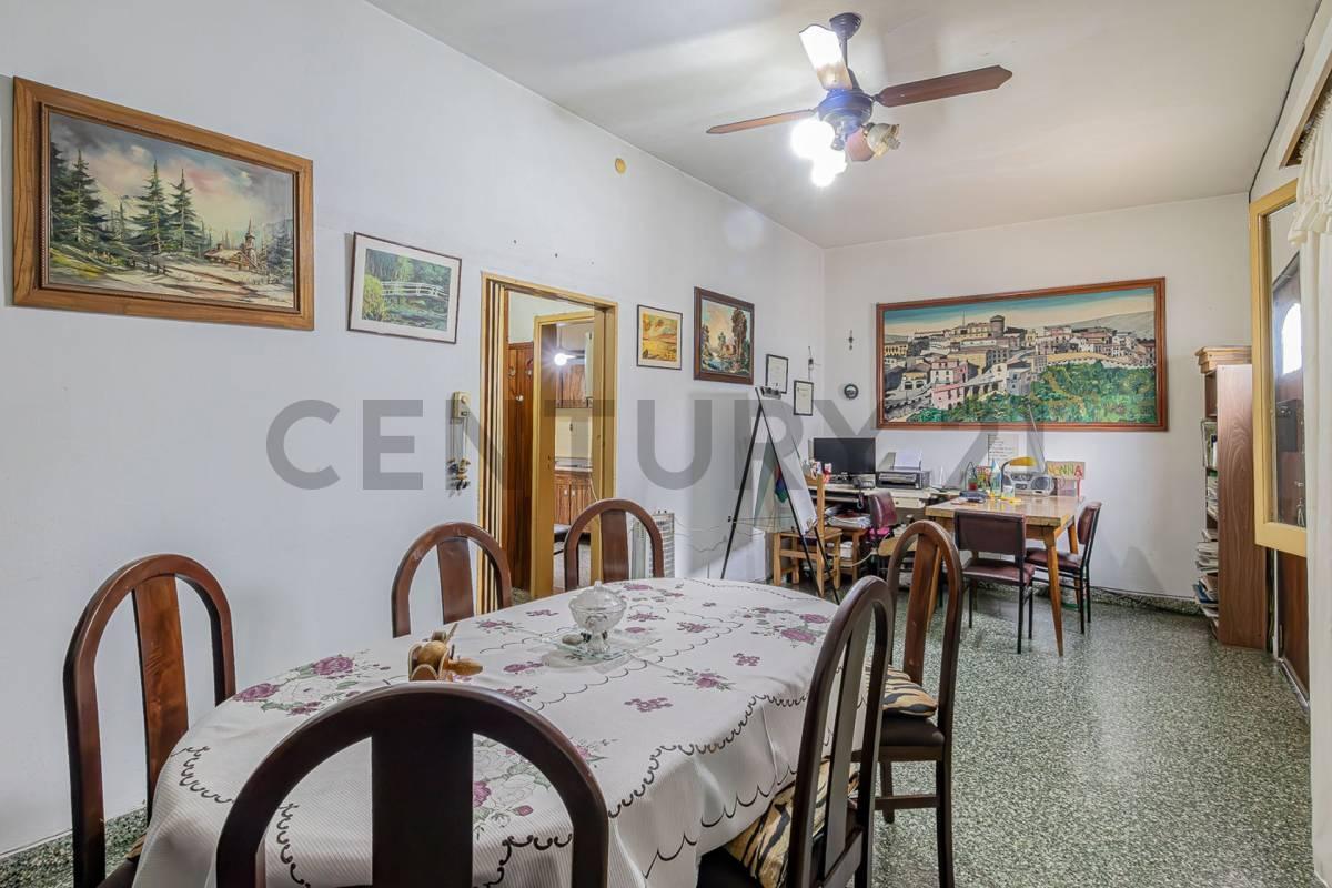 Foto de VENTA CASA 4 AMB APTO CRÉDITO EN VILLA LIBERTAD, SAN MARTIN. EVALUA, imagen 1