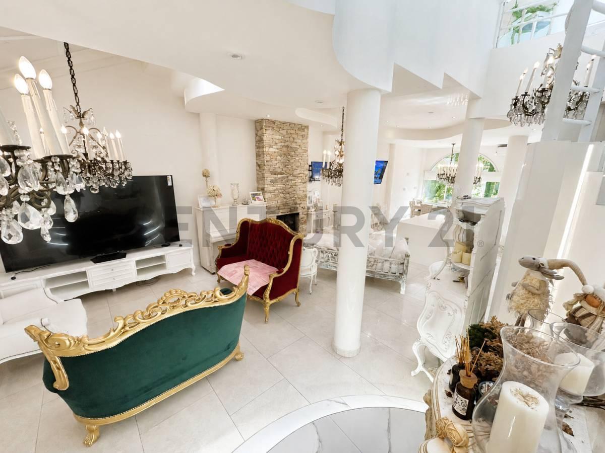 Foto de VENTA - PERMUTA CASA 4 AMB EN RAMOS MEJIA, imagen 3