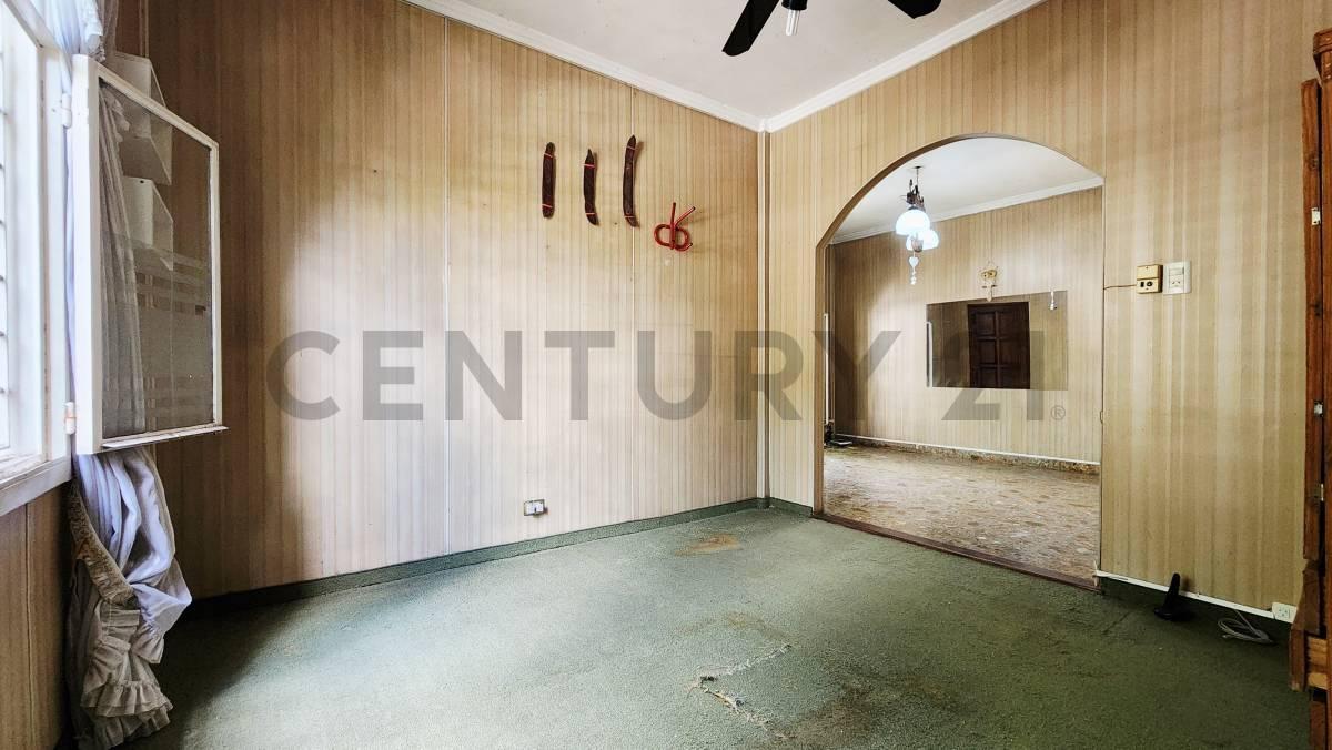 Foto de VENTA CASA 3 AMB COCHERA PARRILA TERRAZA PERMUTA, imagen 3