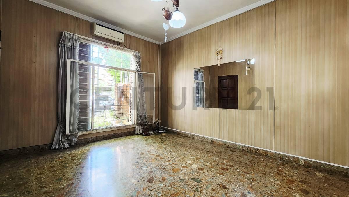 Foto de VENTA CASA 3 AMB COCHERA PARRILA TERRAZA PERMUTA, imagen 5