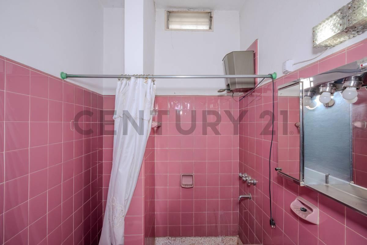 Foto de Casa 3 Ambientes con Garage y Altillo - Caseros Norte - acepta permuta, imagen 5