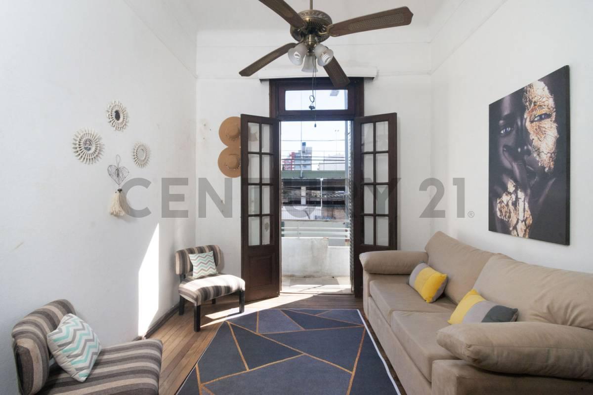 Foto de Venta PH 5 ambientes terraza propia, imagen 1