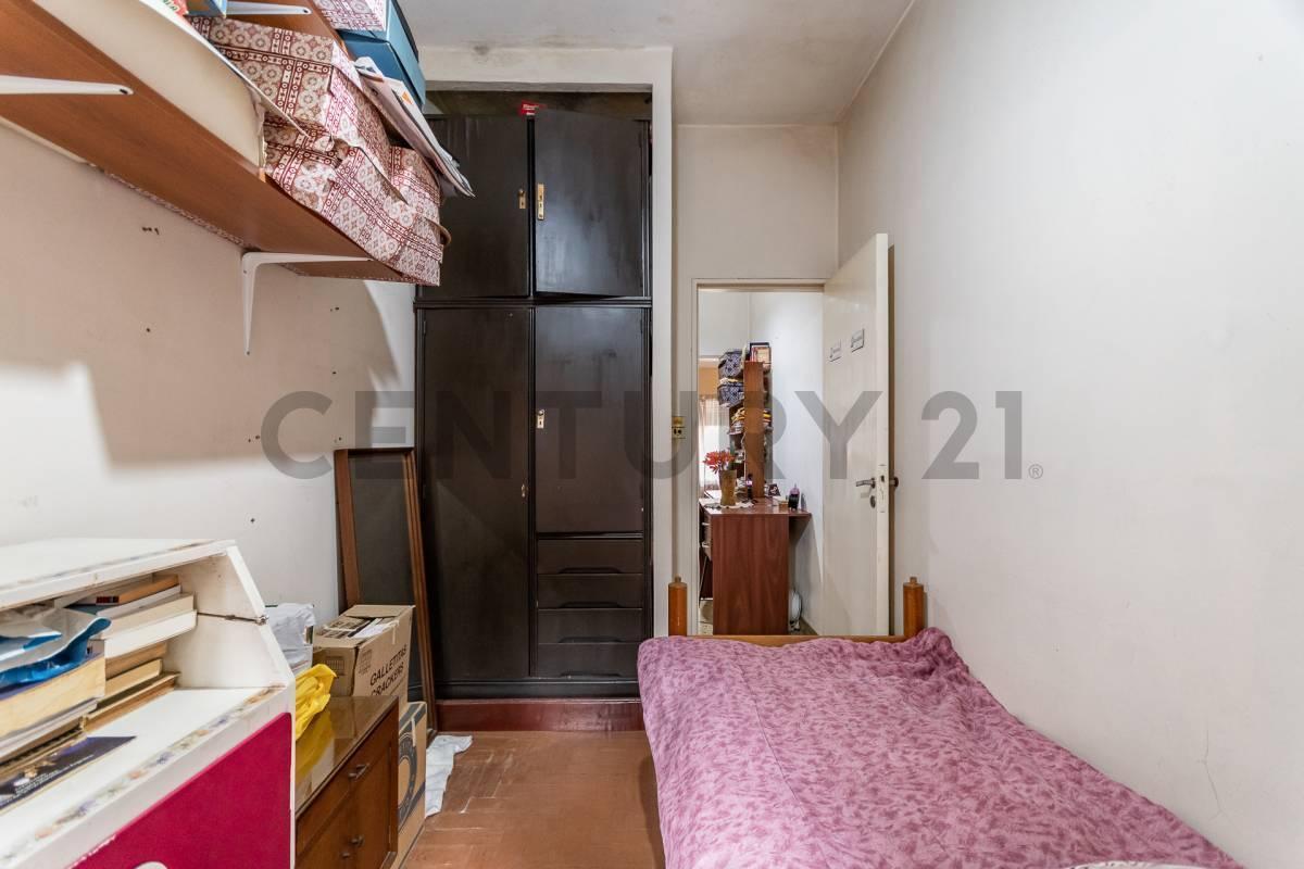 Foto de VENTA PH al frente con Patio Terraza Villa Sarmiento Haedo, imagen 5