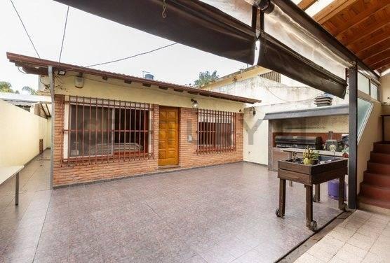 Foto de Casa Multifamiliar caseros - PERMUTA - FINANCIA, imagen 3