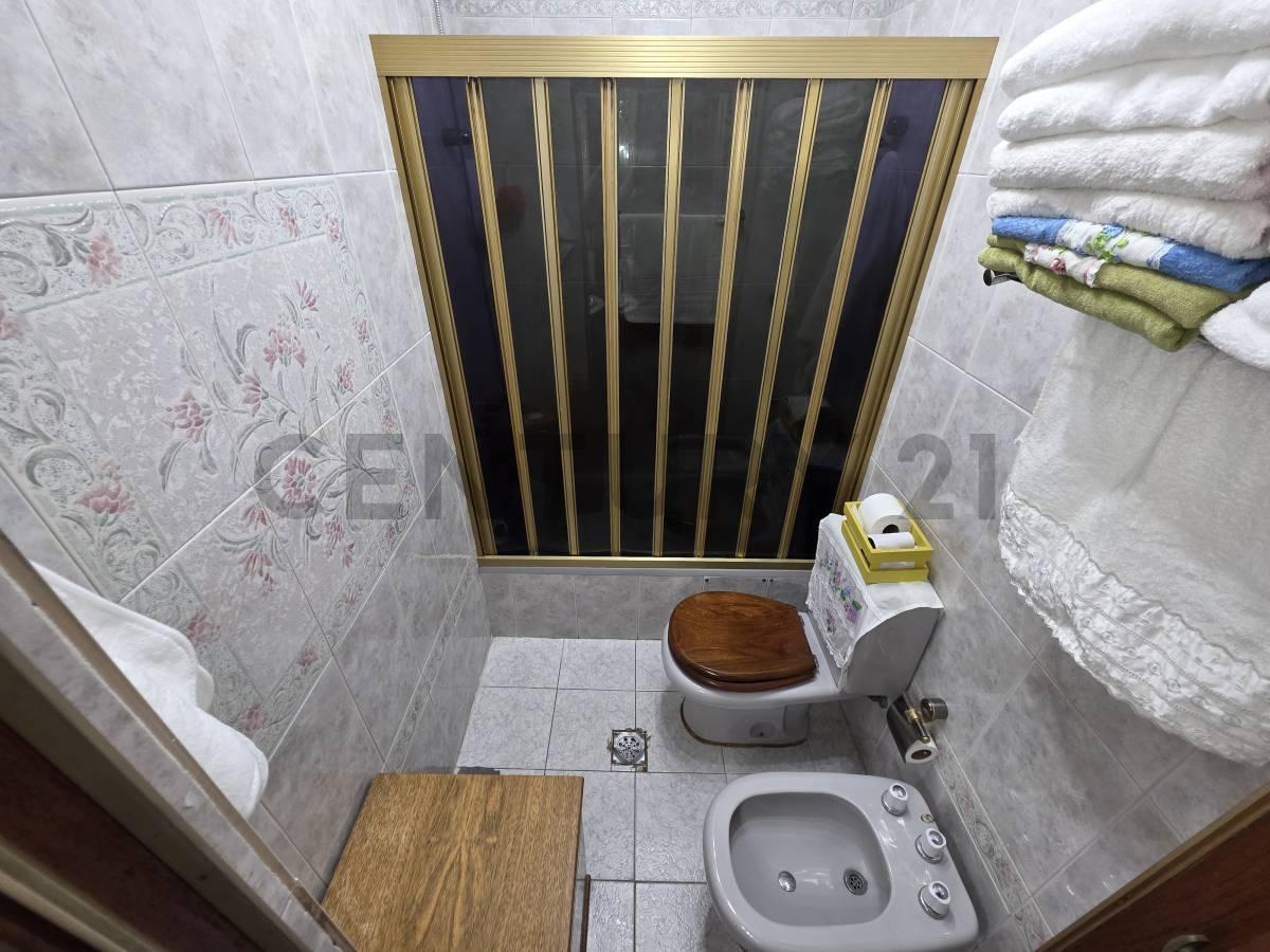 Foto de Venta de gran ph con garage en Villa Maipú. Se evalúan departamentos en, imagen 5