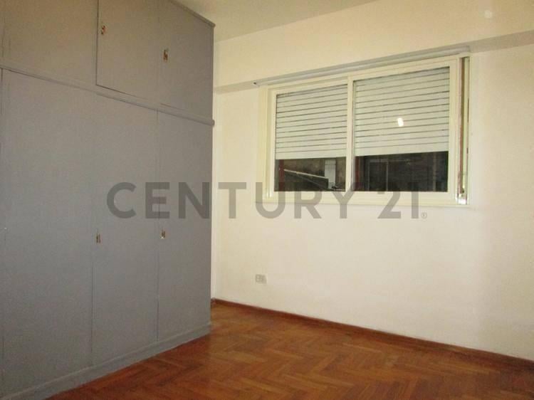 Foto de Venta departamento 2 ambientes en San Cristobal.-Permuta, imagen 2