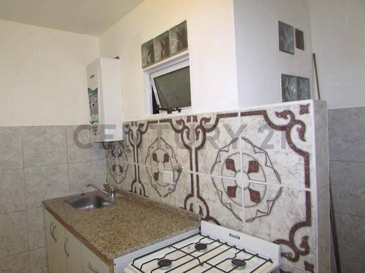 Foto de Venta departamento 2 ambientes en San Cristobal.-Permuta, imagen 1