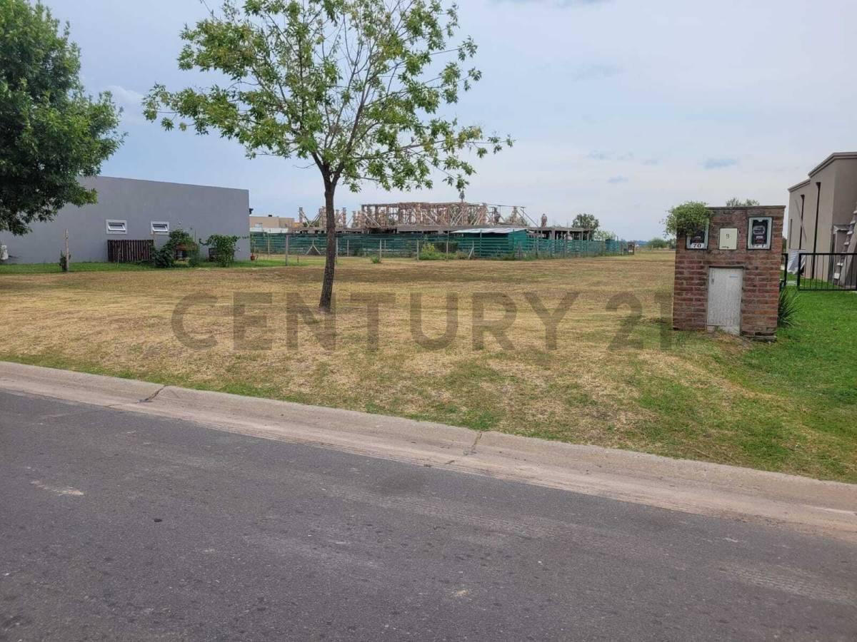 Foto de VENTA LOTE UBICADO EN EL AREA 1 DEL BARRIO DE SAN SEBASTIAN.PERMUTA, imagen 2