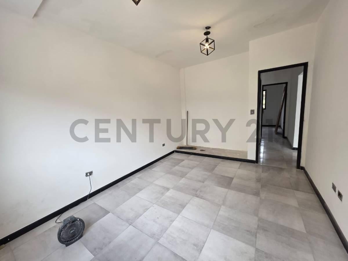 Foto de CASA 3 AMBIENTES A ESTRENAR / ACEPTA PERMUTA, imagen 5
