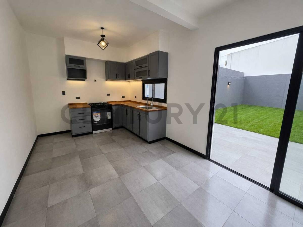 Foto de CASA 3 AMBIENTES A ESTRENAR / ACEPTA PERMUTA, imagen 4