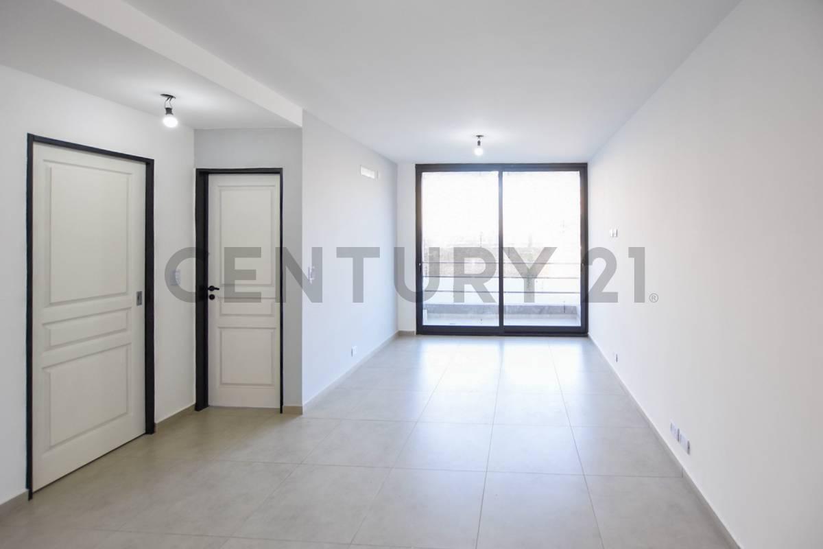 Foto de VENTA DEPARTAMENTO 2 AMBIENTES TERRAZA PROPIA CON PARRILLA EN SAN, imagen 1