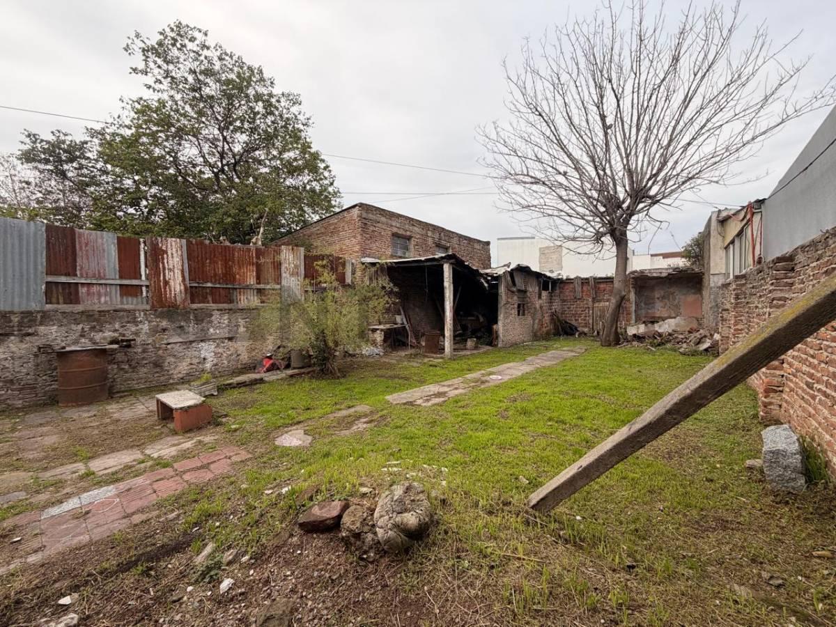 Foto de Casa/ Lote en venta en Ramos Mejia Sur. APTA CREDITO. ACEPTA PERMUTA., imagen 2