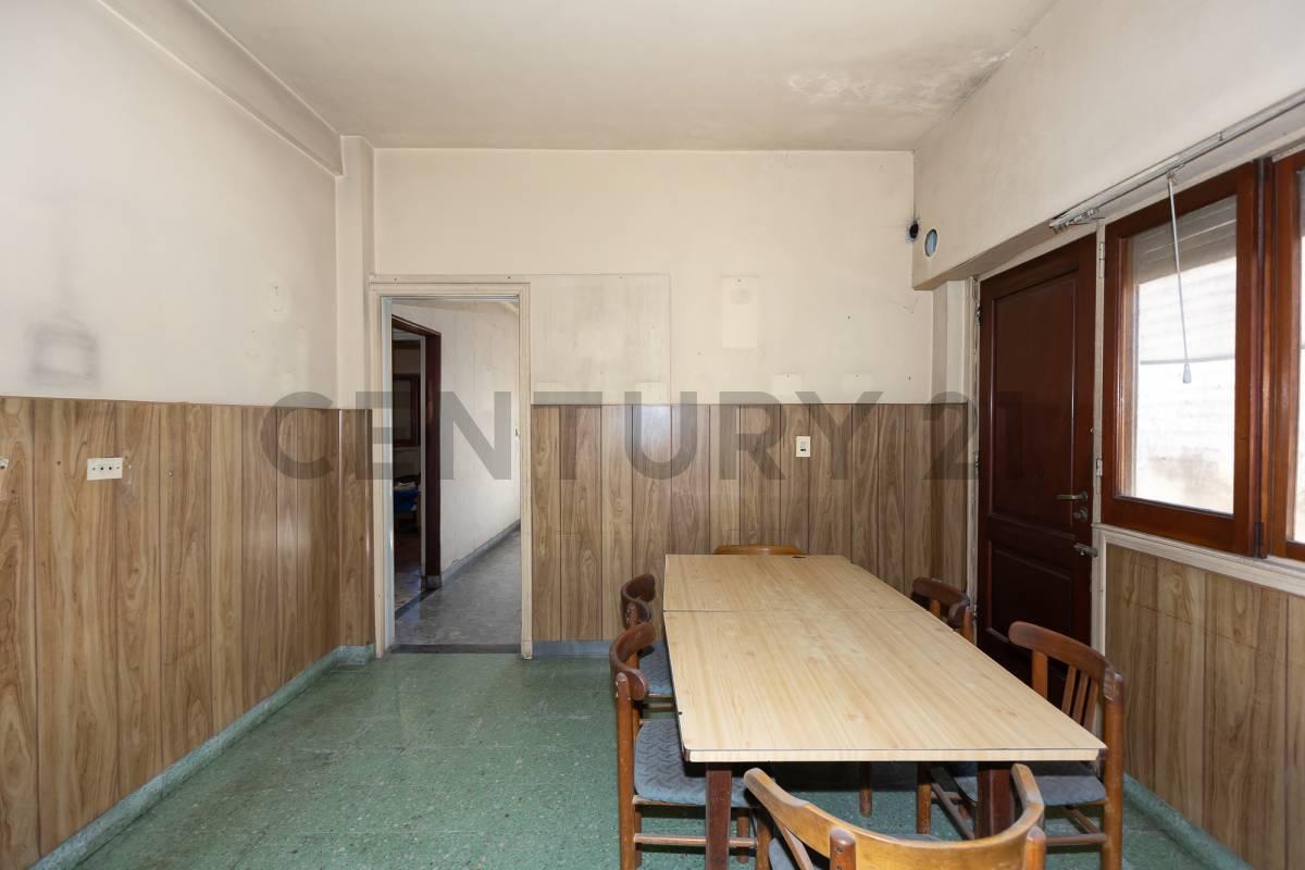 Foto de PH TIPO CASA 3 AMBIENTES c/COCHERA y JARDÍN – VILLA BALLESTER, imagen 3