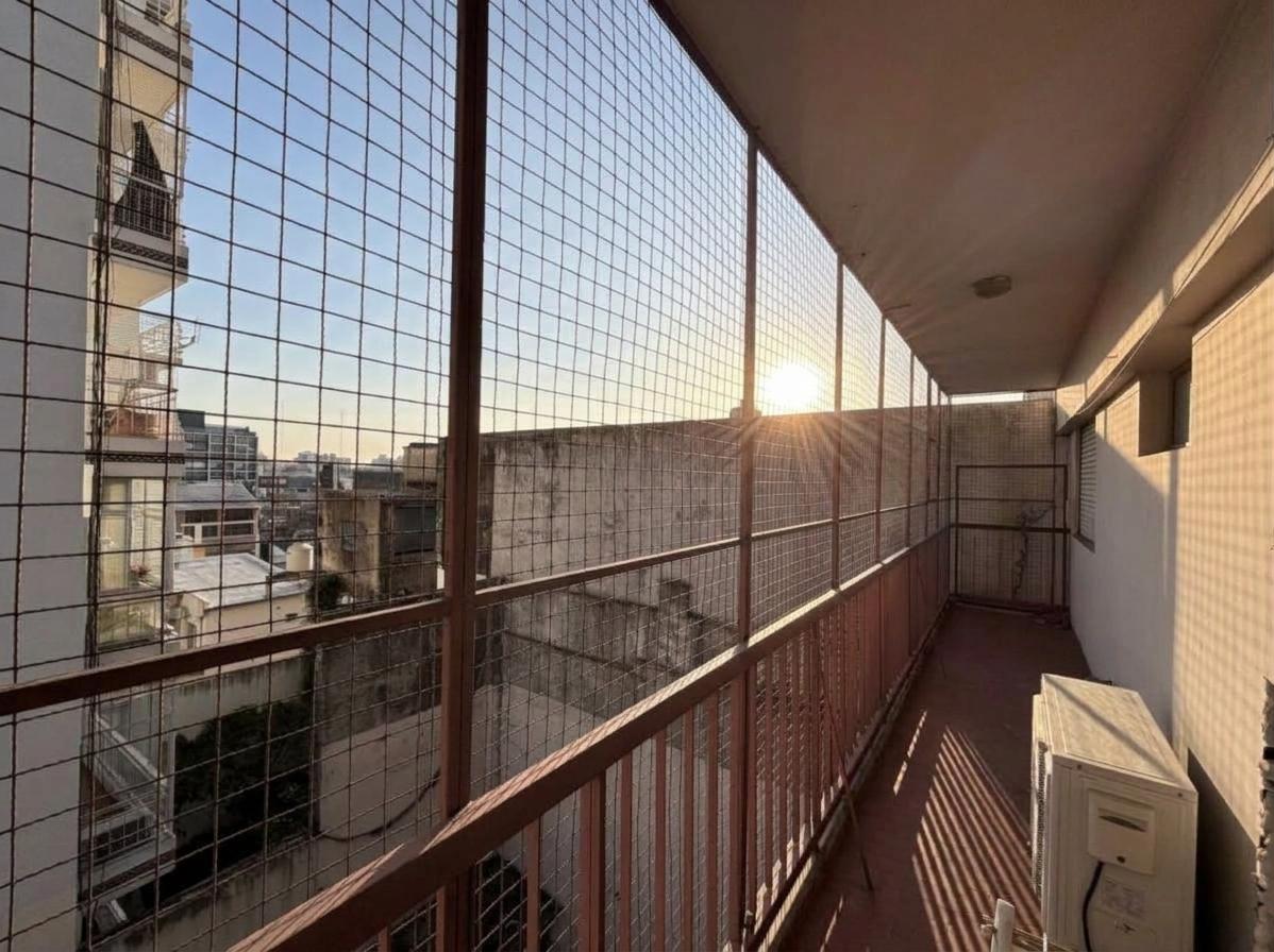 Foto de Amplio y Luminoso 3 Ambientes con Dependencia y Balcón Corrido | Apto, imagen 5