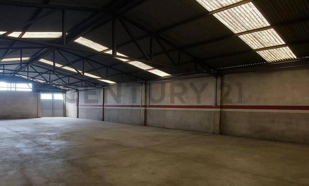 Foto de Venta – Taller Mecánico + Lote Lindero s/Colectora - ACEPTA PERMUTA, imagen 2