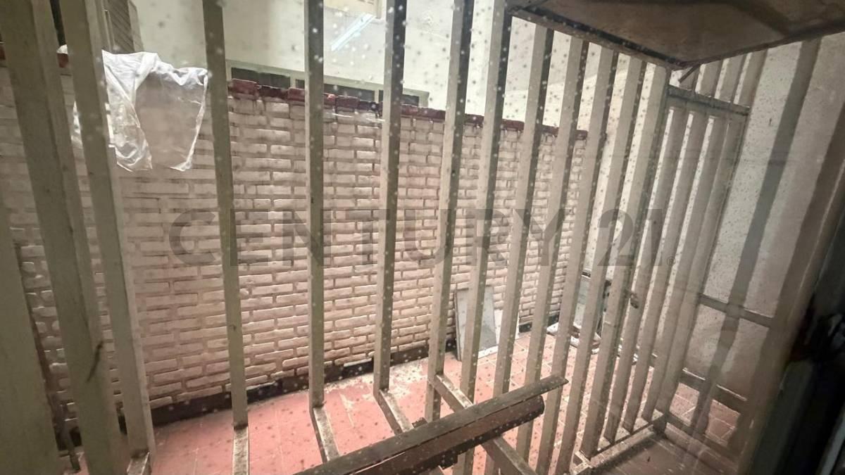 Foto de Oficina 4 Ambientes con Patio y 2 Baños en Tribunales – Bajas Expensas, imagen 4