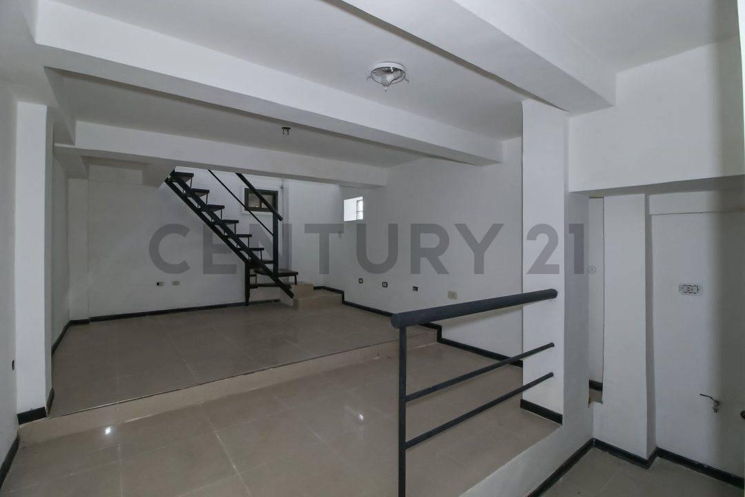 Foto de OFICINA EN VENTA DE 1 AMBIENTE EN LOMAS DE ZAMORA, BUENOS AIRES, imagen 3