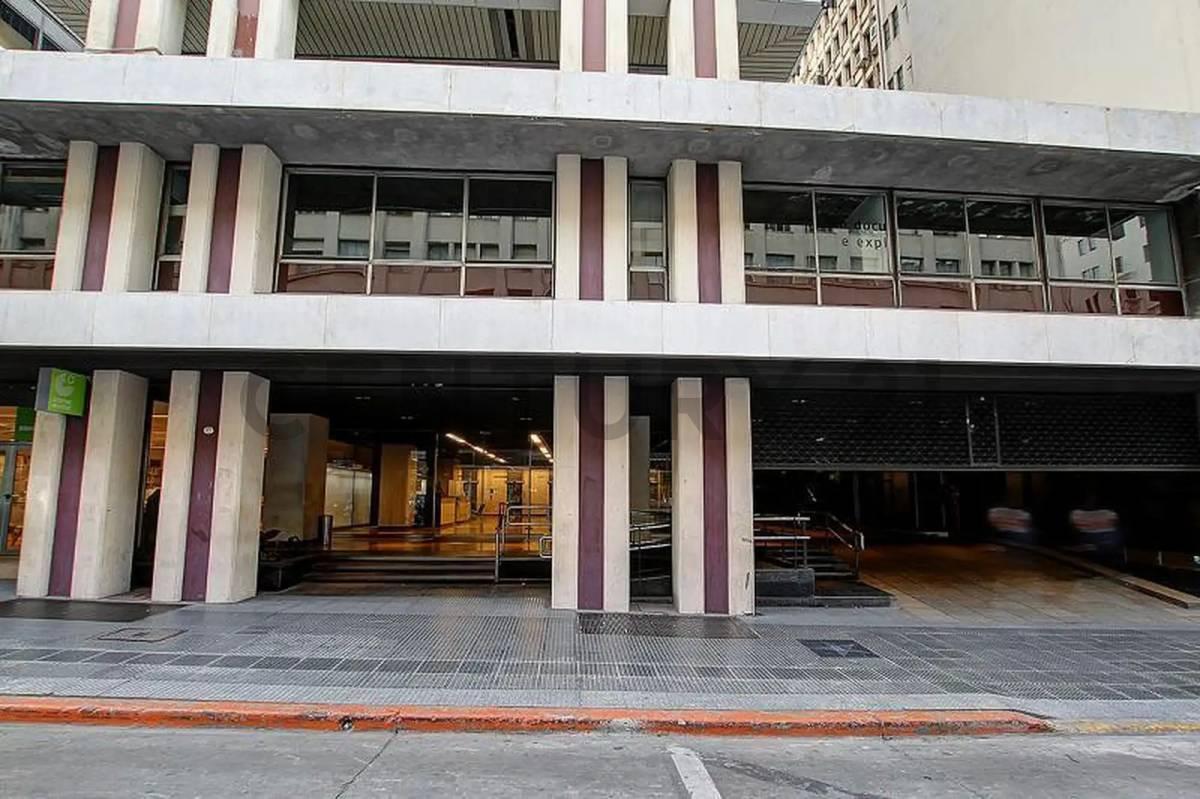Foto de Venta Oficina Piso Completo Microcentro con 5 cocheras, imagen 3