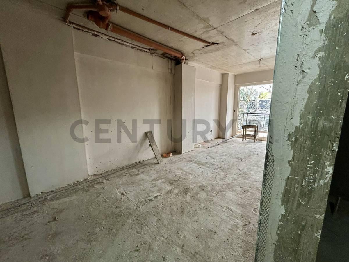 Foto de VENTA PERMUTA MONOAMBIENTE AMPLIO VILLA DEVOTO, imagen 2