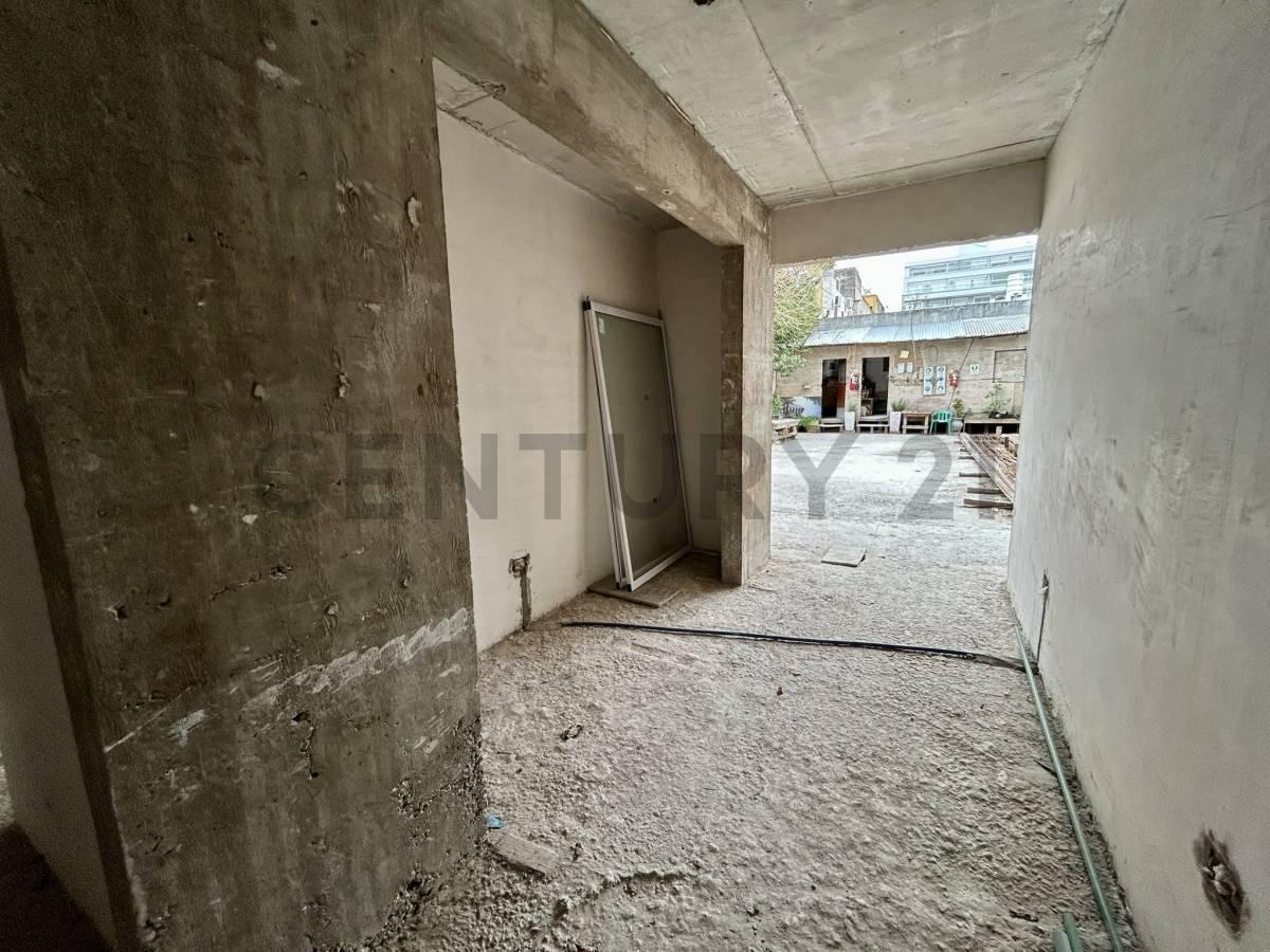 Foto de VENTA PERMUTA DPTO TIPO DUPLEX 4 AMB CON PATIO EN DEVOTO, imagen 4