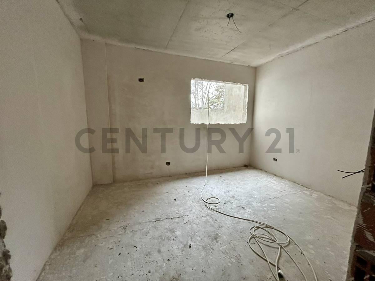 Foto de VENTA PERMUTA DPTO 2 AMB CON BALCON EN DEVOTO, imagen 4