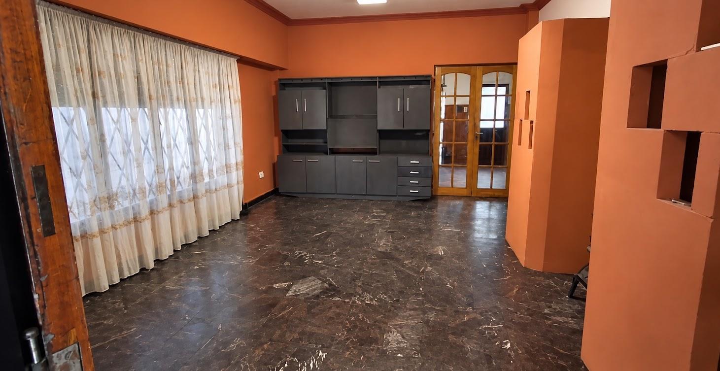 Foto de VENTA / PERMUTA – CASA MULTIFAMILIAR EN LOTE PROPIO | SAN ANDRÉS – ZONA, imagen 3