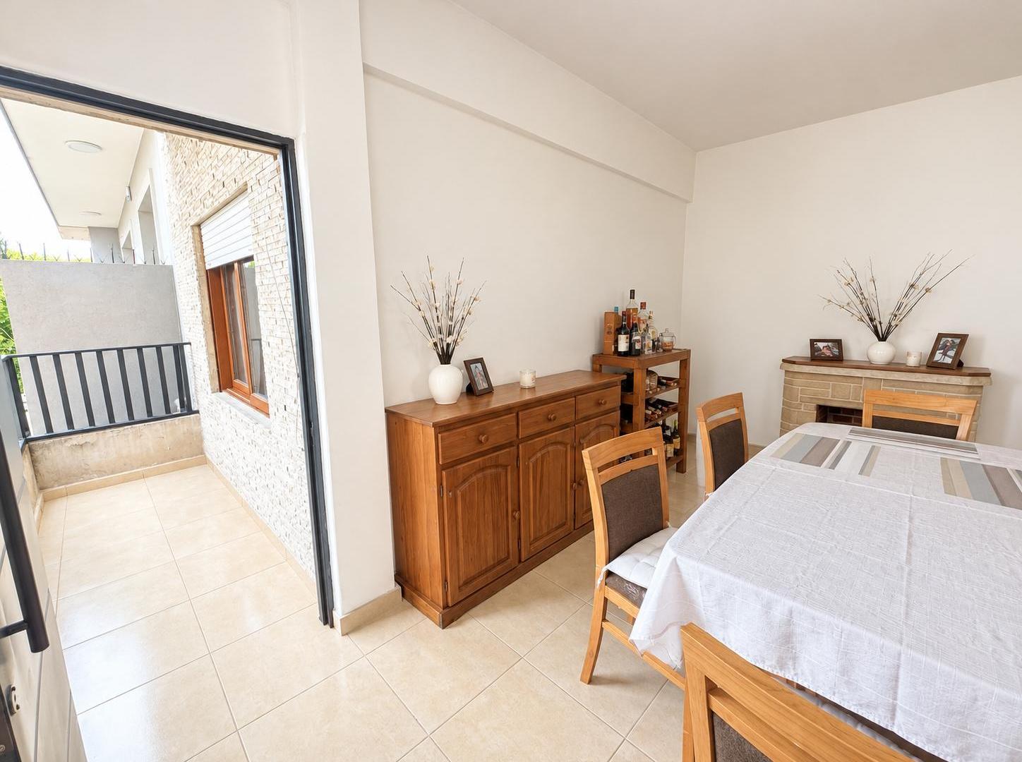 Foto de VENTA/PERMUTA PH 4 AMB. CON TERRAZA Y BALCÓN, imagen 3