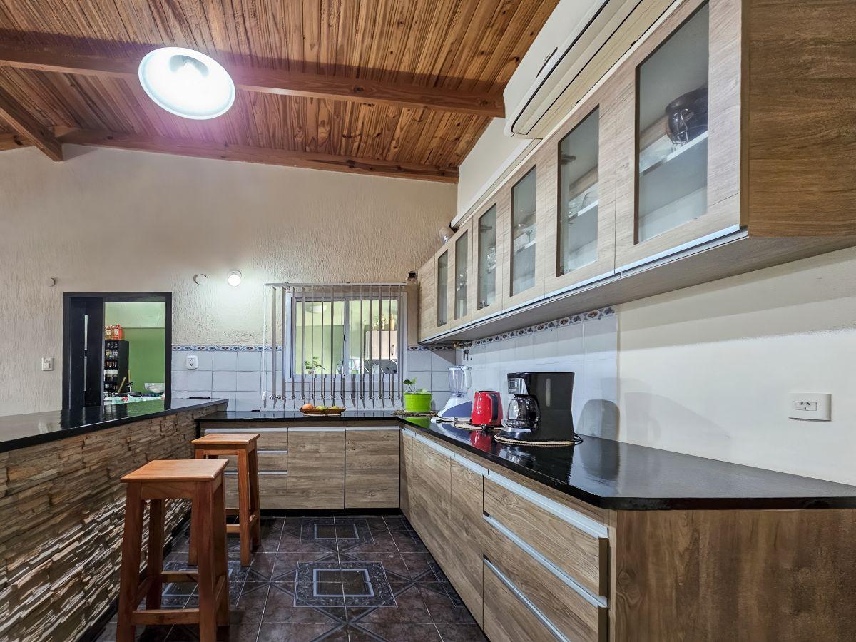 Foto de Casa en Venta de 3 Dormitorios en Los Patos 1058, Centenario, Bahía, imagen 5