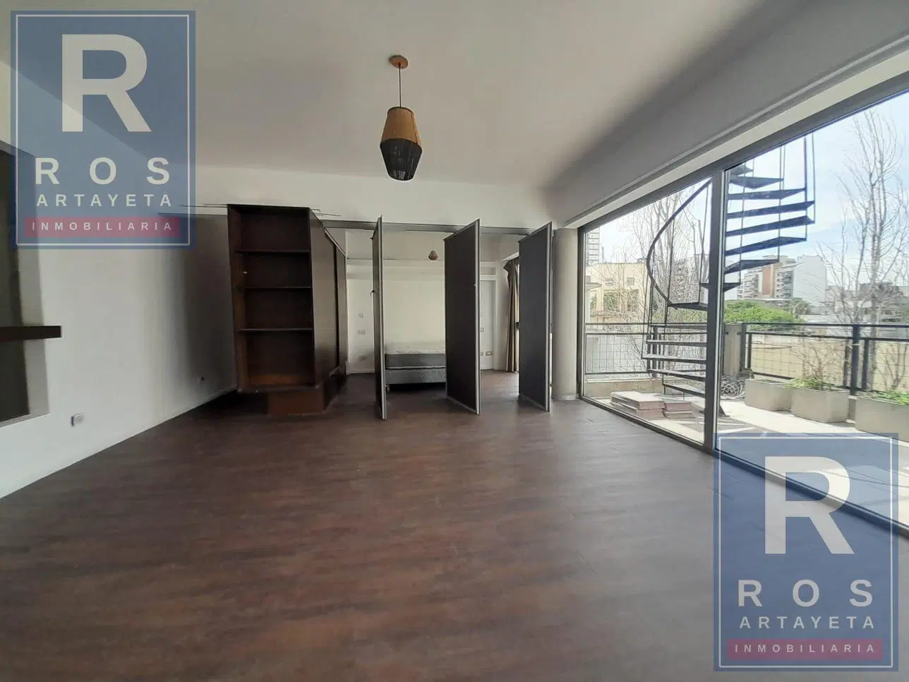 Venta 2 ambientes con terraza y cocheera 2