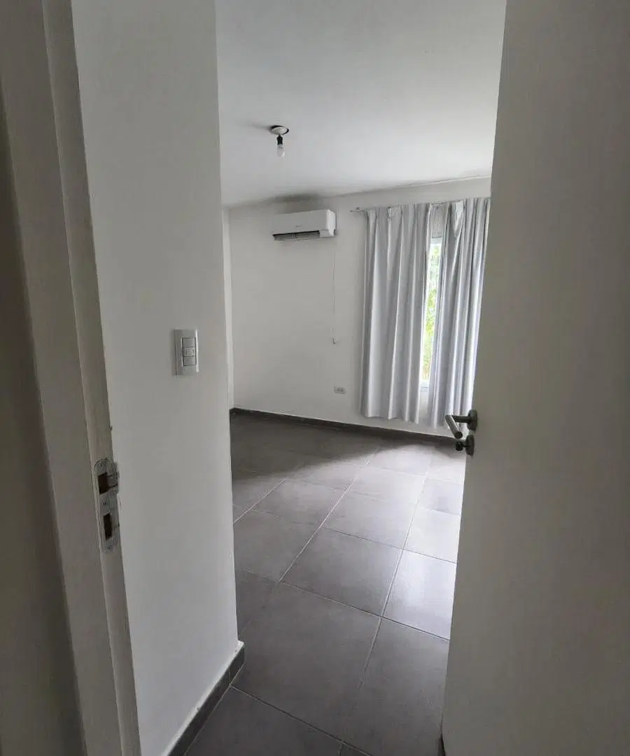 Casa en Alto Verde III - 3 Dorm, suite, pileta, garage - Yerba Buena 3