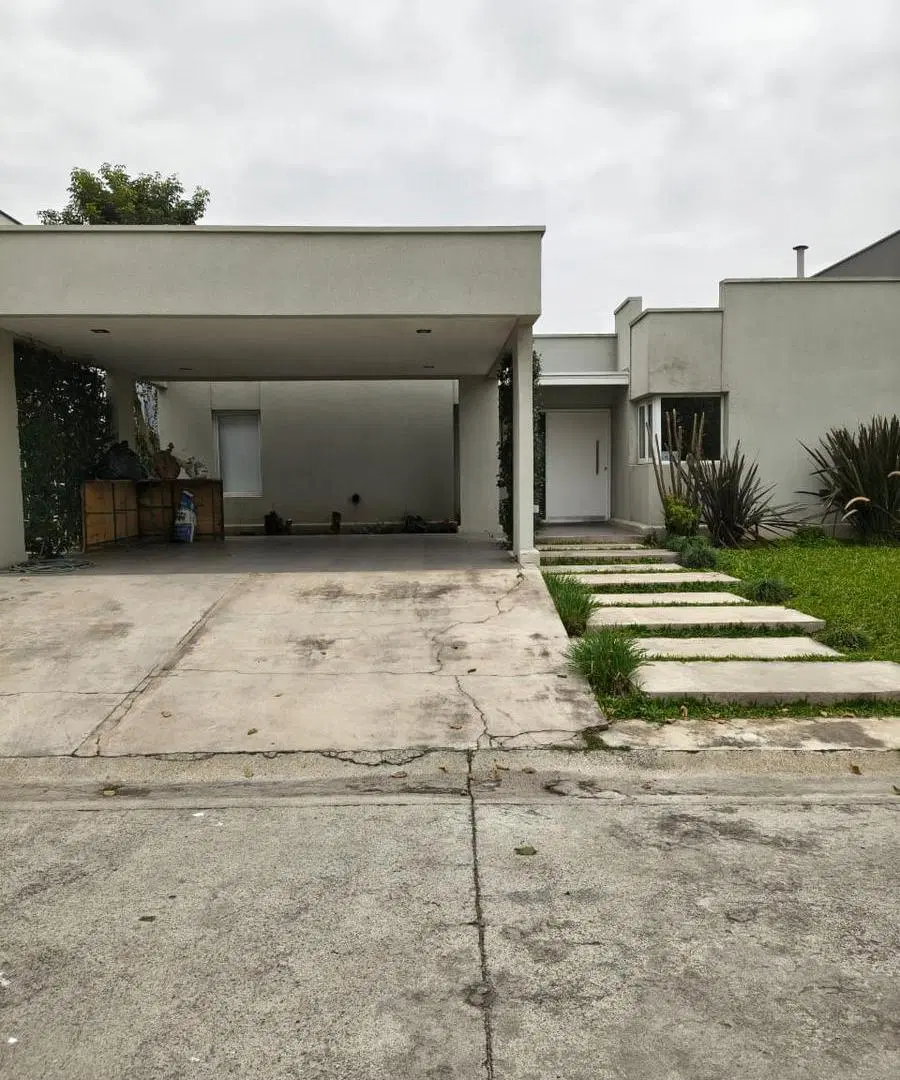 Casa en Alto Verde III - 3 Dorm, suite, pileta, garage - Yerba Buena 4