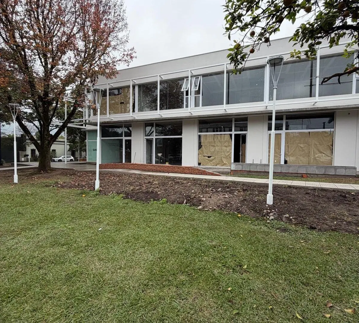 Local a estrenar 35m² – Galería nueva – Anzorena y Cariola, Yerba Buena 4