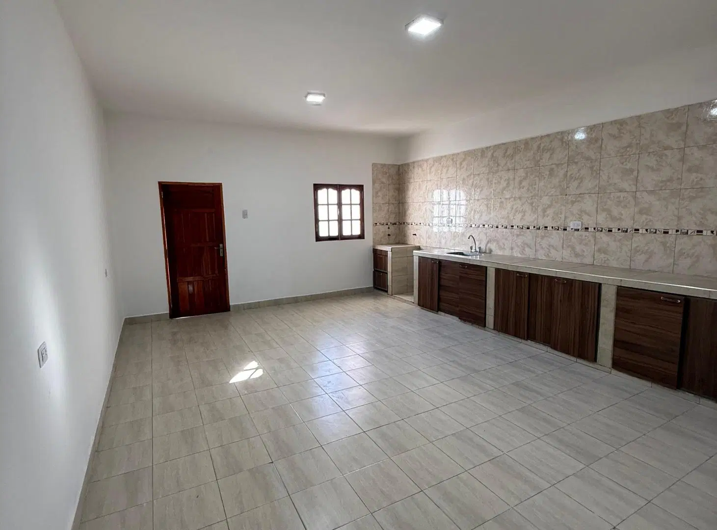 Duplex de 130 m² con 2 dormitorios en alquiler en B° San Benjamin 5