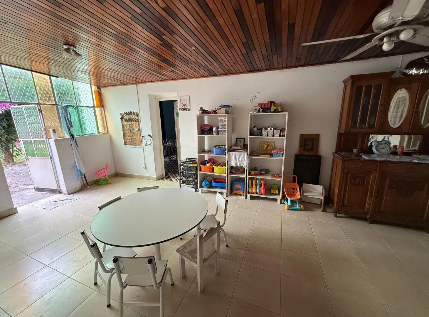Casa con terreno de 490 m2, ideal consultorios, proy. turistico, constuccion de local comercial 5
