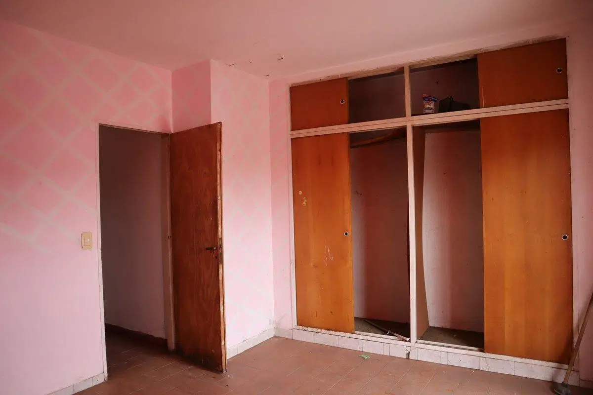 Venta 4 PH de 2 amb cada uno, cochera y local 5