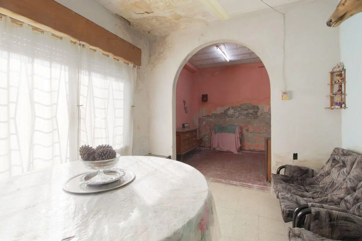 venta casa 4 amb a reciclar ( OP0RTUNIDAD) 5