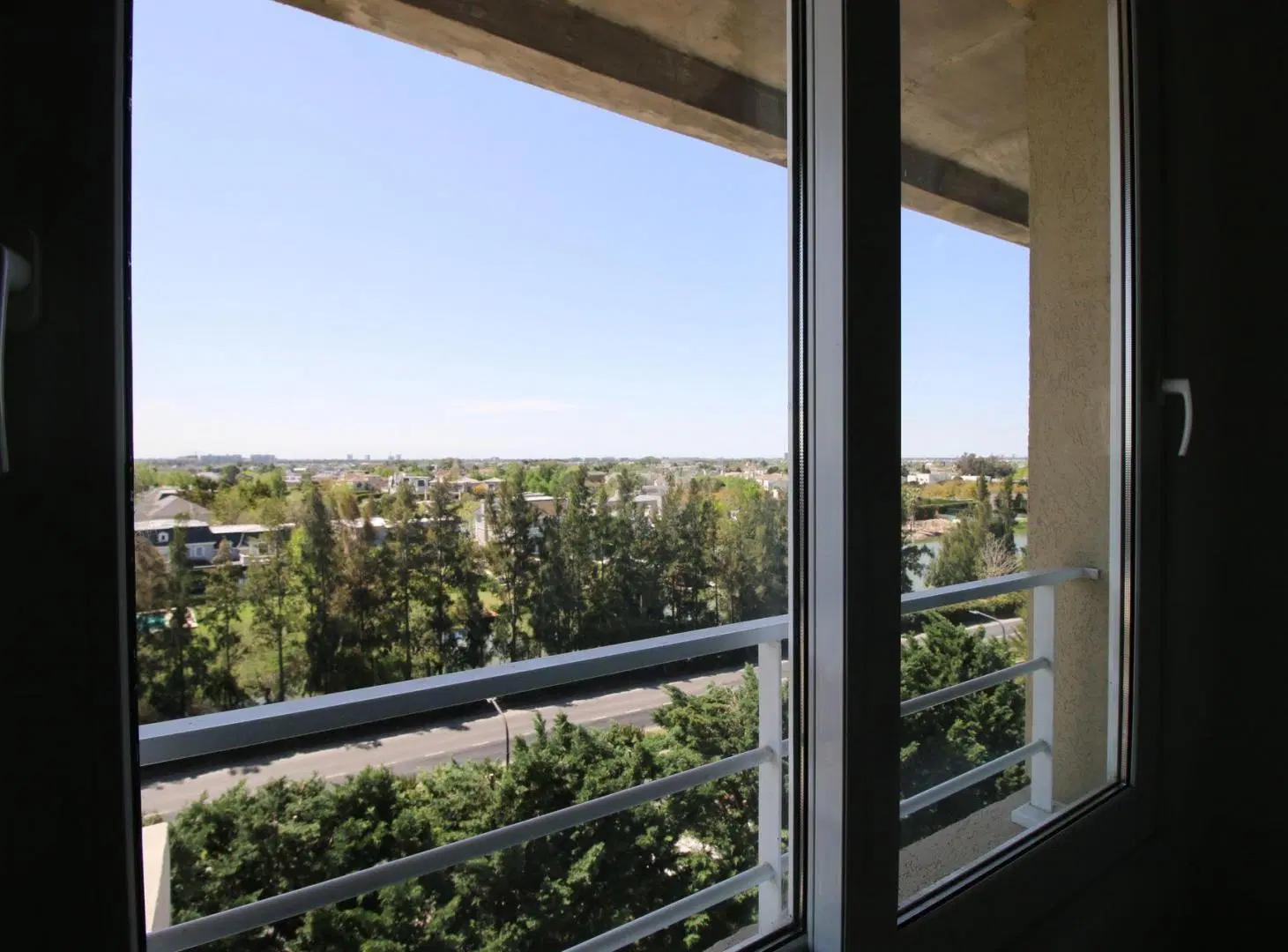 Departamento dúplex 3 amb. con terraza y cochera 5