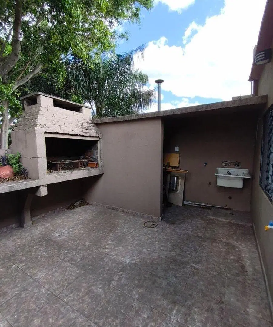 Venta PH 3 amb. recien refaccionado OPORTUNIDAD! 2