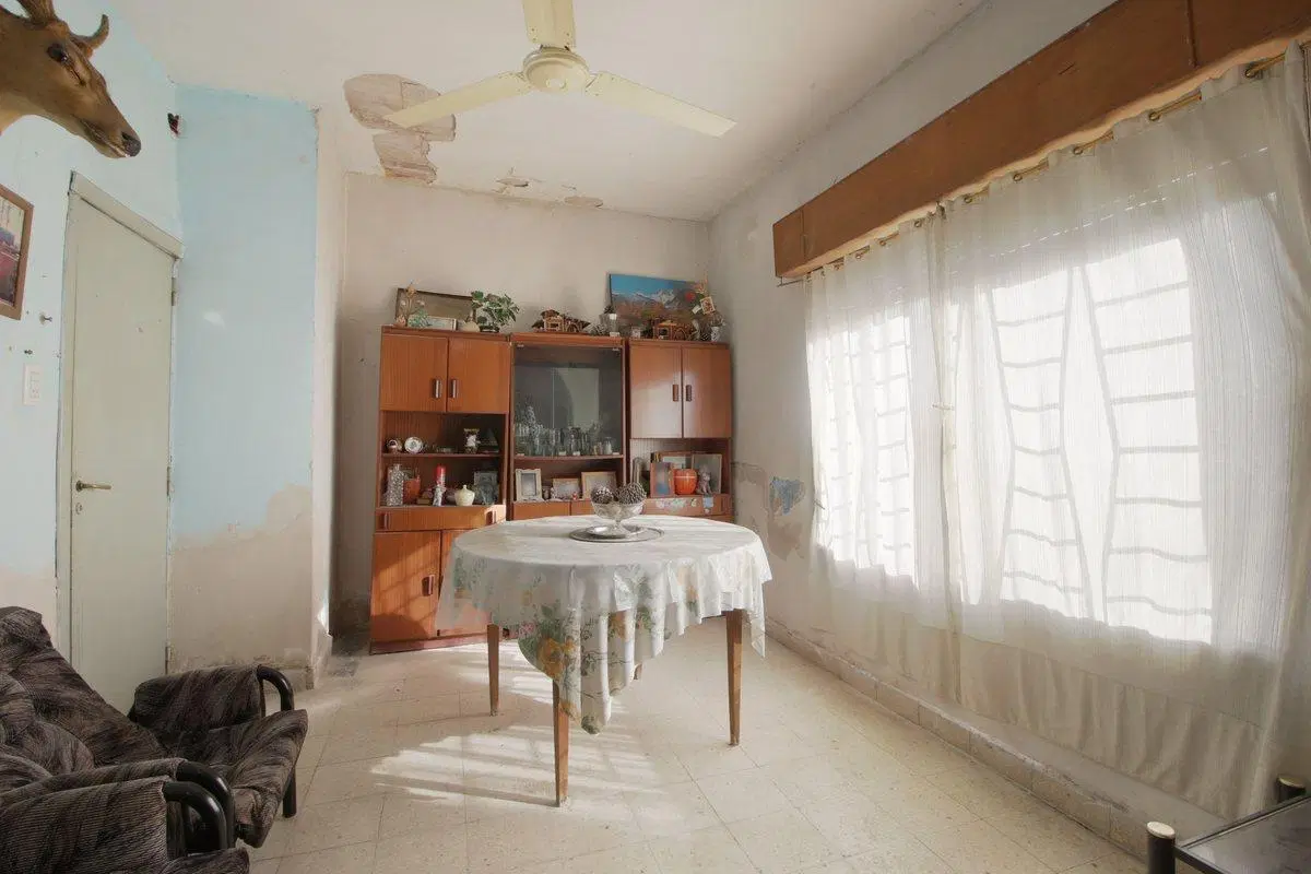 venta casa 4 amb a reciclar ( OP0RTUNIDAD) 4