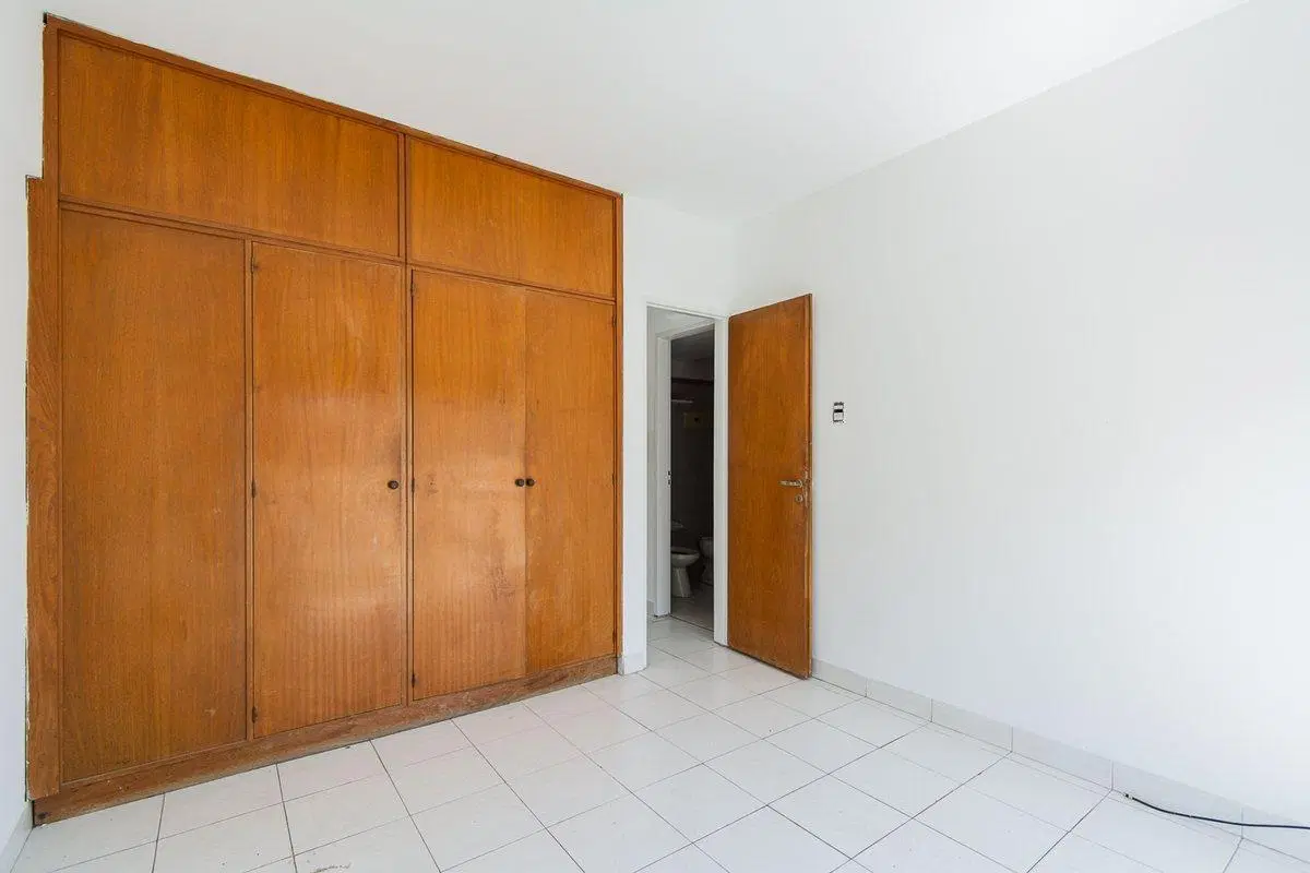 Venta Almagro 2 amb., balcon, cochera  y renta. 2