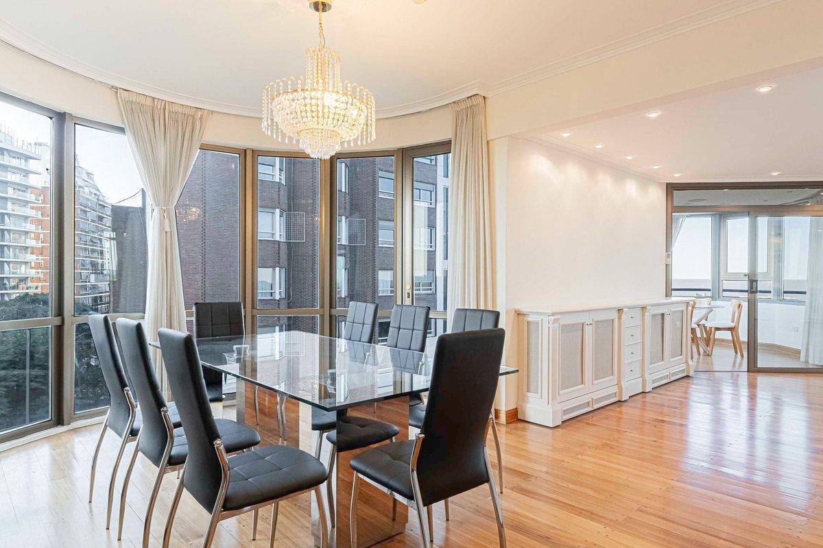 Foto de VENTA Piso 7 con Gran Vista al Río-La Lucila, imagen 1