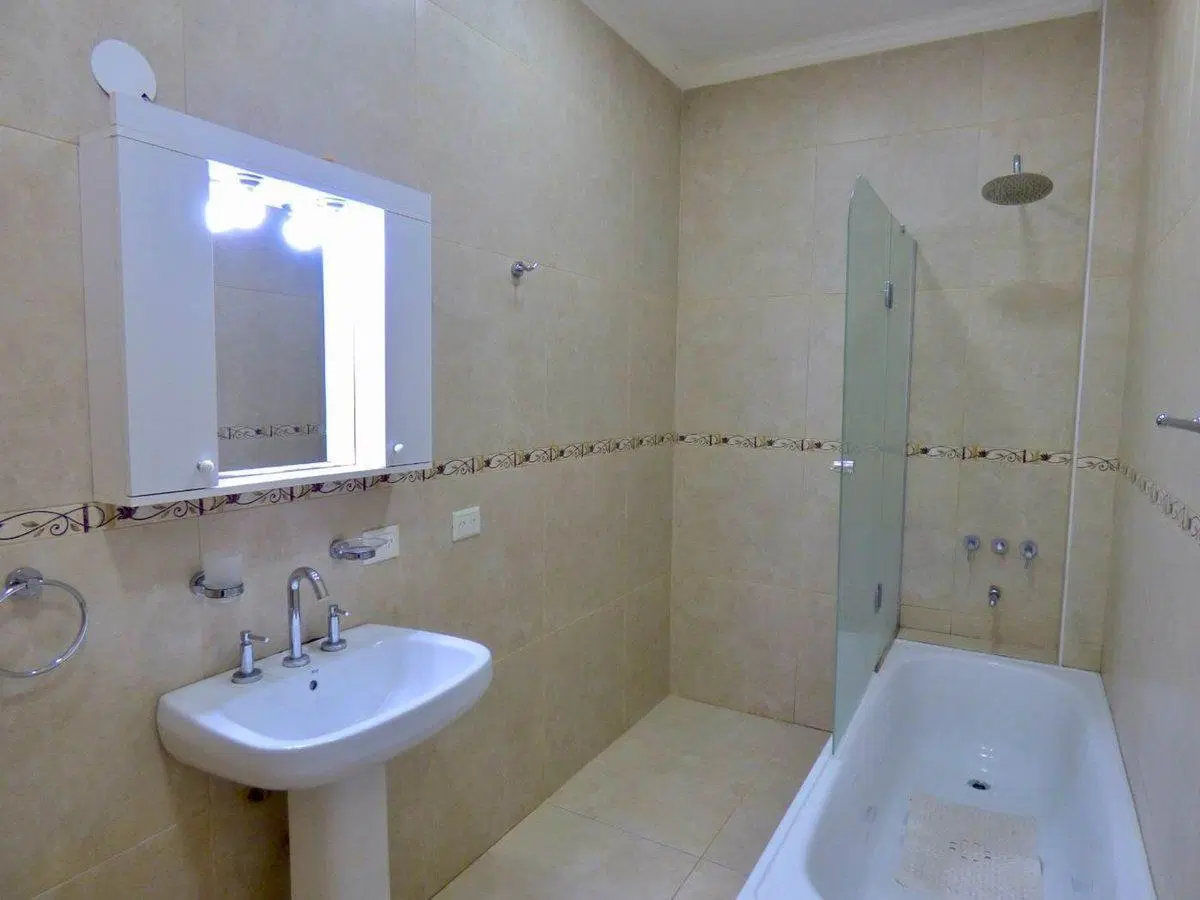 Venta Casa 5 Ambientes San Andrés, San Martin 4