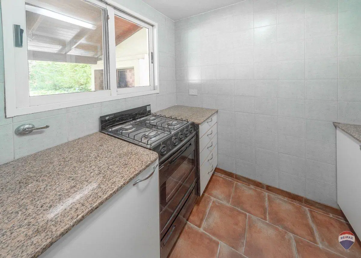 VENTA CASA EN COUNTRY LOMA VERDE / APTO CREDITO 8